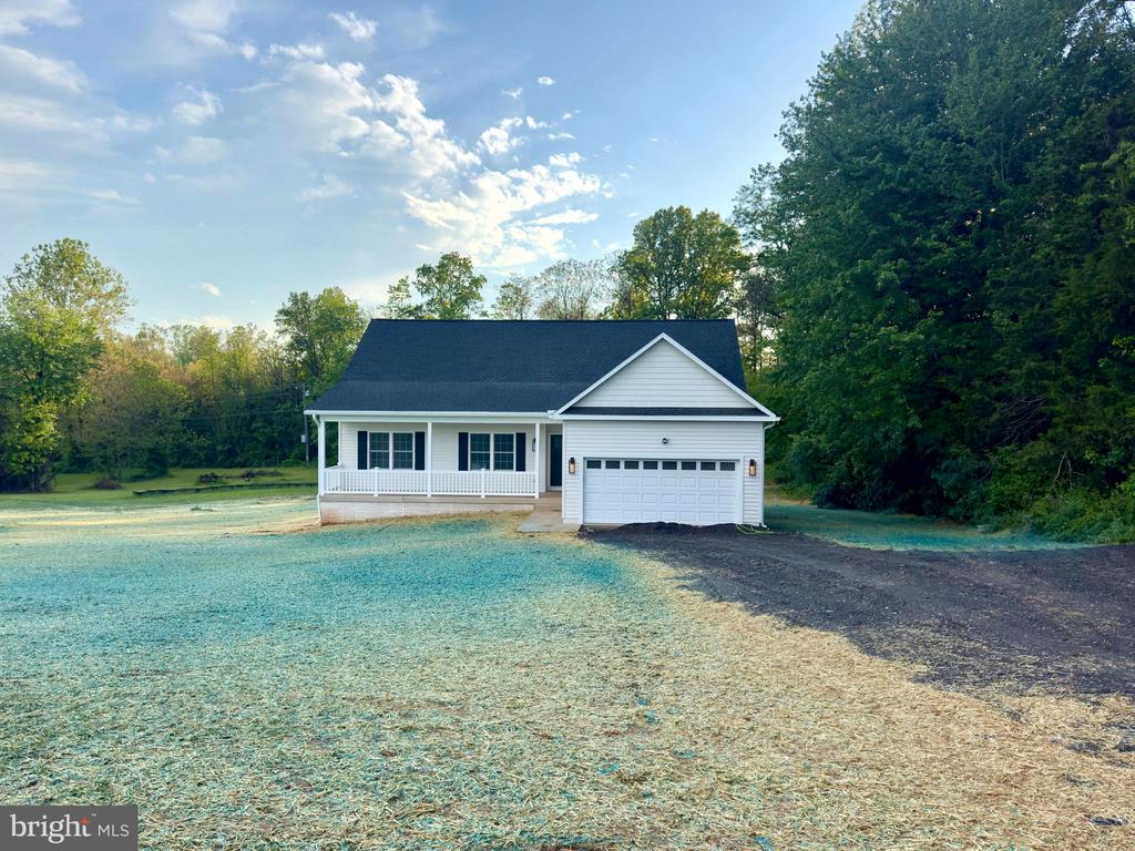 10674 RIXEYVILLE RD, CULPEPER, Virginia 22701, 3 Bedrooms Bedrooms, ,2 BathroomsBathrooms,Residential,10674 RIXEYVILLE RD,VACU2011968 MLS # VACU2011968