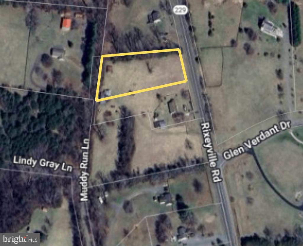 10674 RIXEYVILLE RD, CULPEPER, Virginia 22701, 3 Bedrooms Bedrooms, ,2 BathroomsBathrooms,Residential,10674 RIXEYVILLE RD,VACU2011968 MLS # VACU2011968