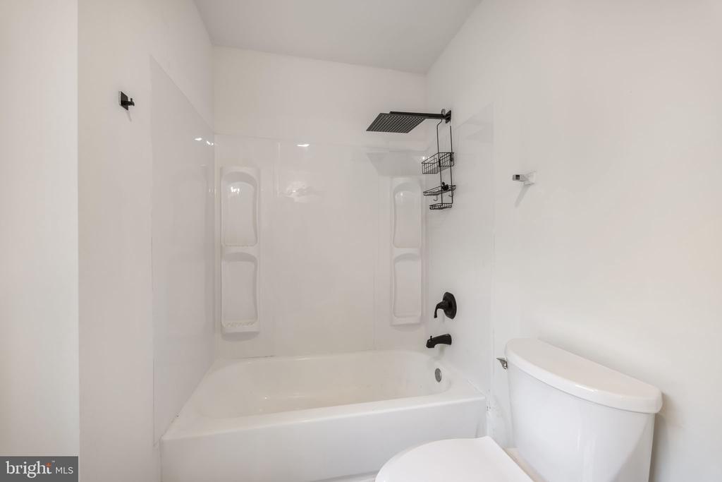 10907 CRESTWOOD DR, SPOTSYLVANIA, Virginia 22553, 3 Bedrooms Bedrooms, ,2 BathroomsBathrooms,Residential,10907 CRESTWOOD DR,VASP2037904 MLS # VASP2037904