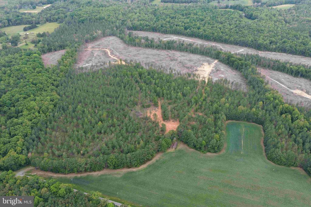 WEST RIVER ROAD (TRACT: JR SADIE FLANAGAN-1), FORK UNION, Virginia 23055, ,Farm,WEST RIVER ROAD (TRACT: JR SADIE FLANAGAN-1),VAFN2000686 MLS # VAFN2000686 WEST RIVER ROAD (TRACT: JR SADIE FLANAGAN-1), FORK UNION, Virginia 23055, ,Farm,WEST RIVER ROAD (TRACT: JR SADIE FLANAGAN-1),VAFN2000686 MLS # VAFN2000686