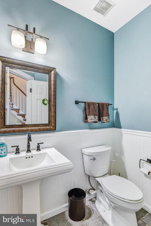 5200 SWAIN DR, WARRENTON, Virginia 20187, 4 Bedrooms Bedrooms, ,2 BathroomsBathrooms,Residential,5200 SWAIN DR,VAFQ2021516 MLS # VAFQ2021516