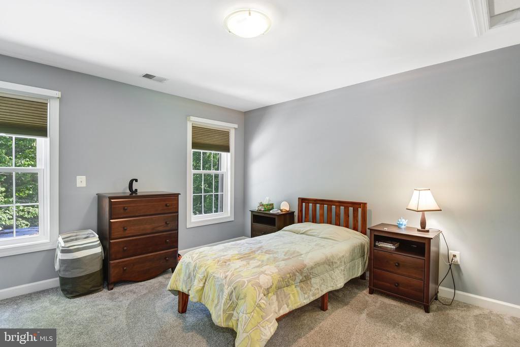 5200 SWAIN DR, WARRENTON, Virginia 20187, 4 Bedrooms Bedrooms, ,2 BathroomsBathrooms,Residential,5200 SWAIN DR,VAFQ2021516 MLS # VAFQ2021516