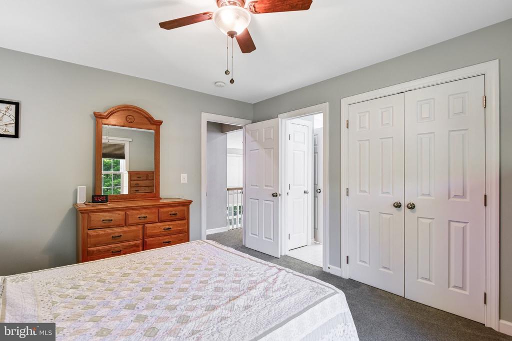 5200 SWAIN DR, WARRENTON, Virginia 20187, 4 Bedrooms Bedrooms, ,2 BathroomsBathrooms,Residential,5200 SWAIN DR,VAFQ2021516 MLS # VAFQ2021516