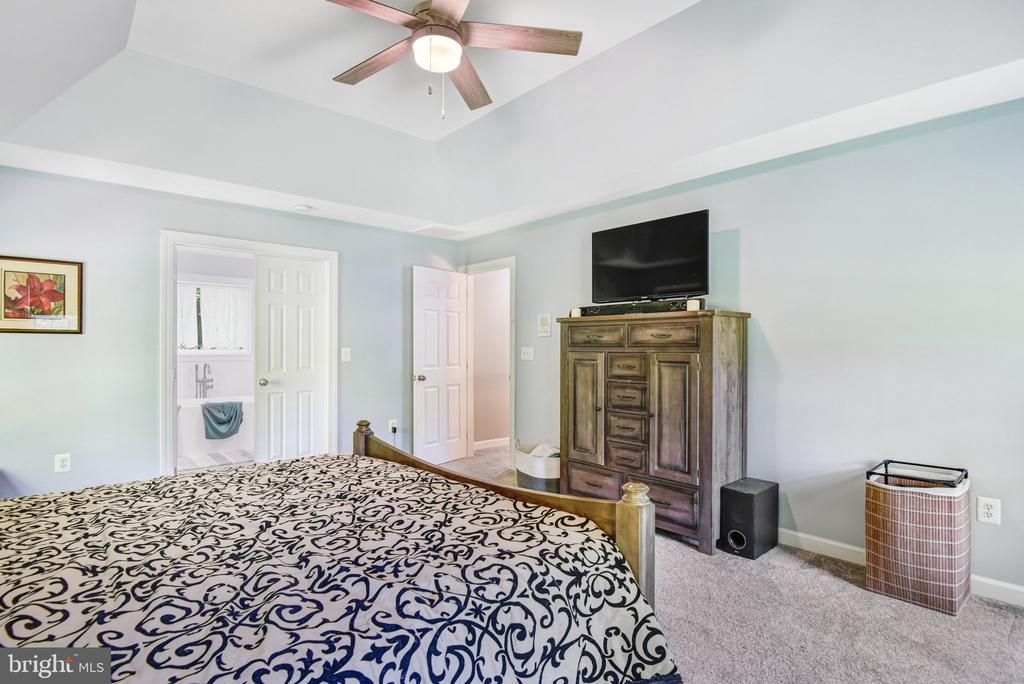 5200 SWAIN DR, WARRENTON, Virginia 20187, 4 Bedrooms Bedrooms, ,2 BathroomsBathrooms,Residential,5200 SWAIN DR,VAFQ2021516 MLS # VAFQ2021516