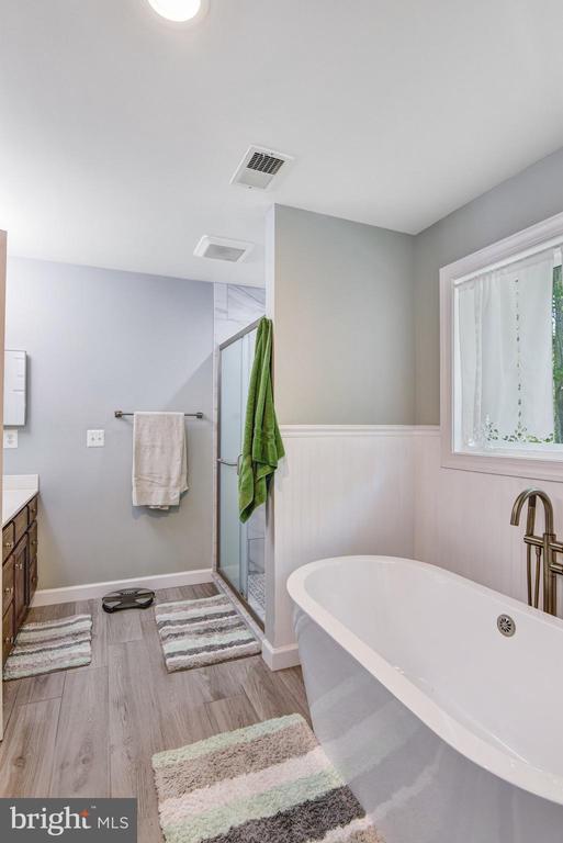 5200 SWAIN DR, WARRENTON, Virginia 20187, 4 Bedrooms Bedrooms, ,2 BathroomsBathrooms,Residential,5200 SWAIN DR,VAFQ2021516 MLS # VAFQ2021516