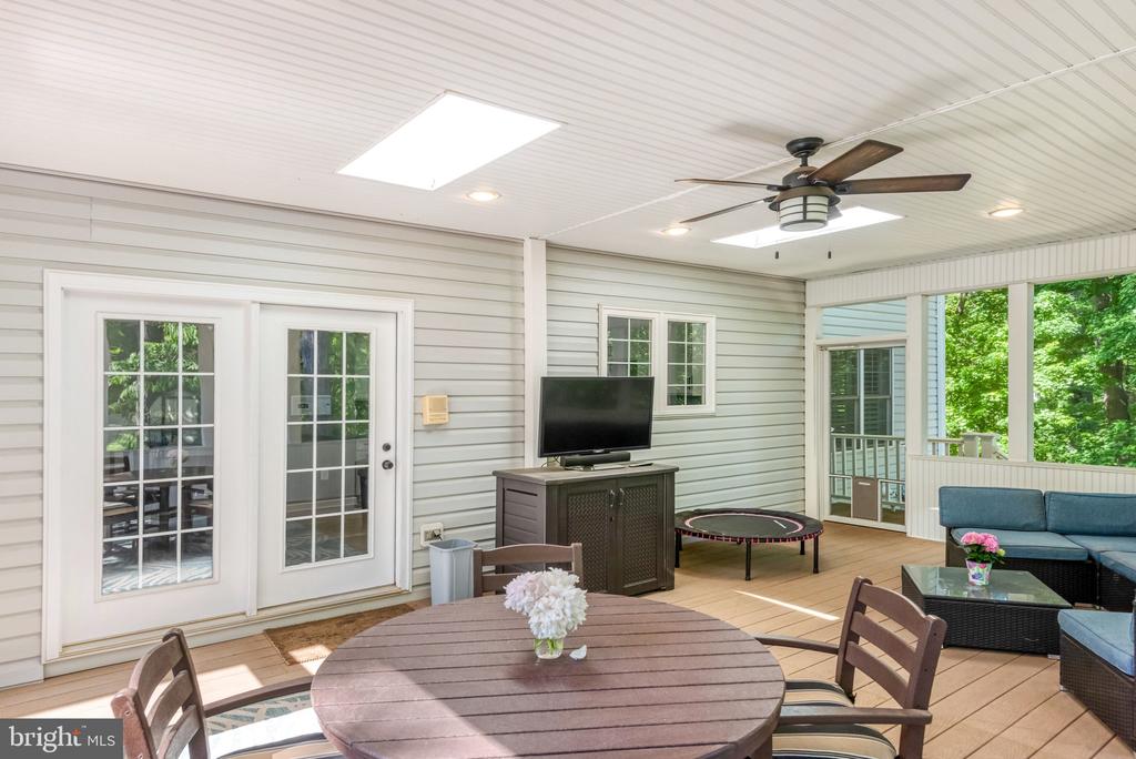 5200 SWAIN DR, WARRENTON, Virginia 20187, 4 Bedrooms Bedrooms, ,2 BathroomsBathrooms,Residential,5200 SWAIN DR,VAFQ2021516 MLS # VAFQ2021516