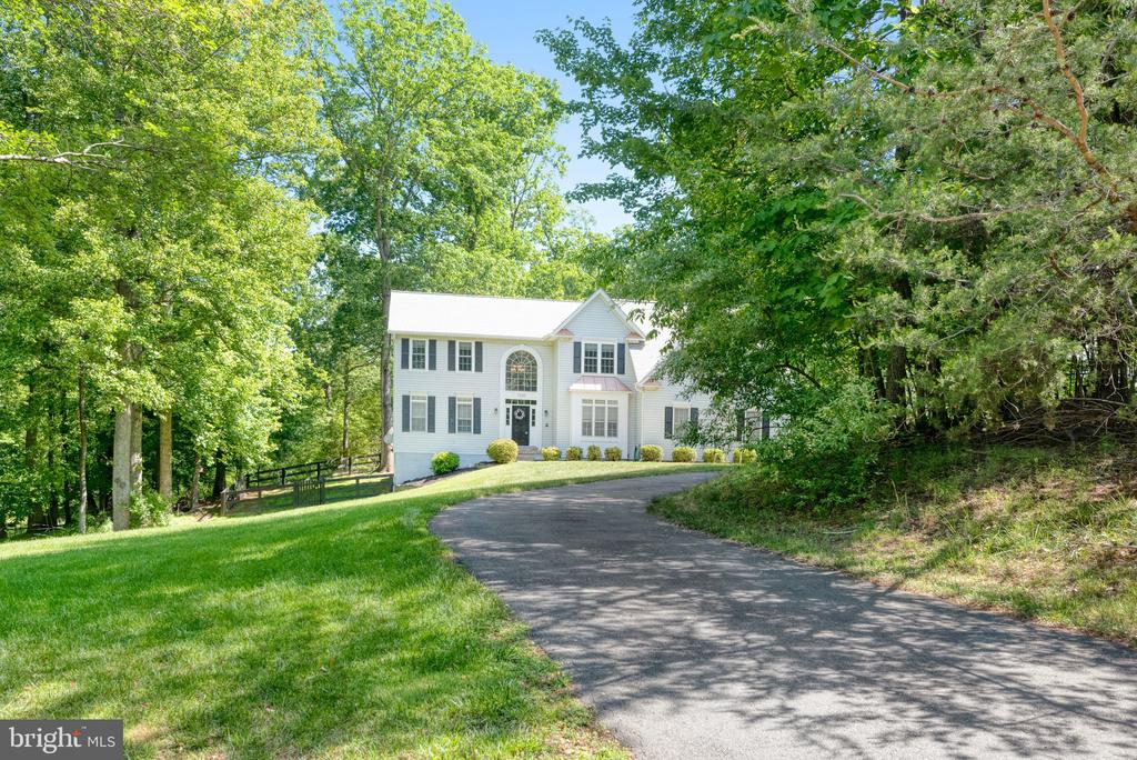 5200 SWAIN DR, WARRENTON, Virginia 20187, 4 Bedrooms Bedrooms, ,2 BathroomsBathrooms,Residential,5200 SWAIN DR,VAFQ2021516 MLS # VAFQ2021516