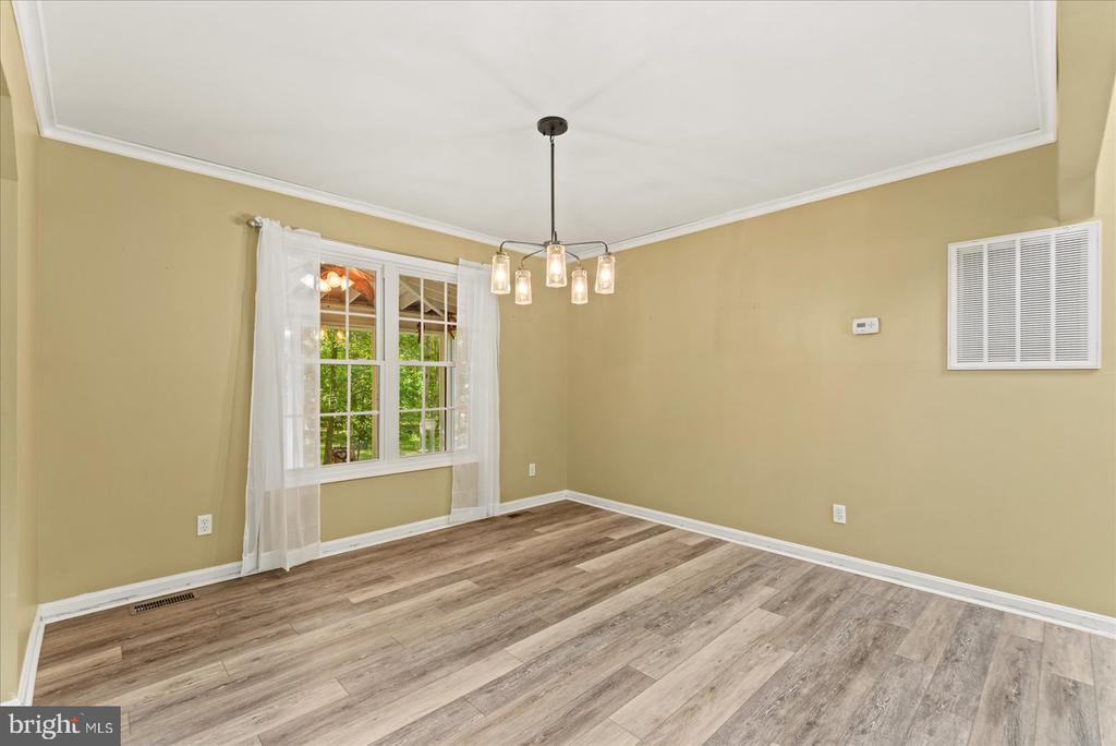 220 CREEKSIDE DR, LOCUST GROVE, Virginia 22508, 3 Bedrooms Bedrooms, ,2 BathroomsBathrooms,Residential,220 CREEKSIDE DR,VAOR2013944 MLS # VAOR2013944