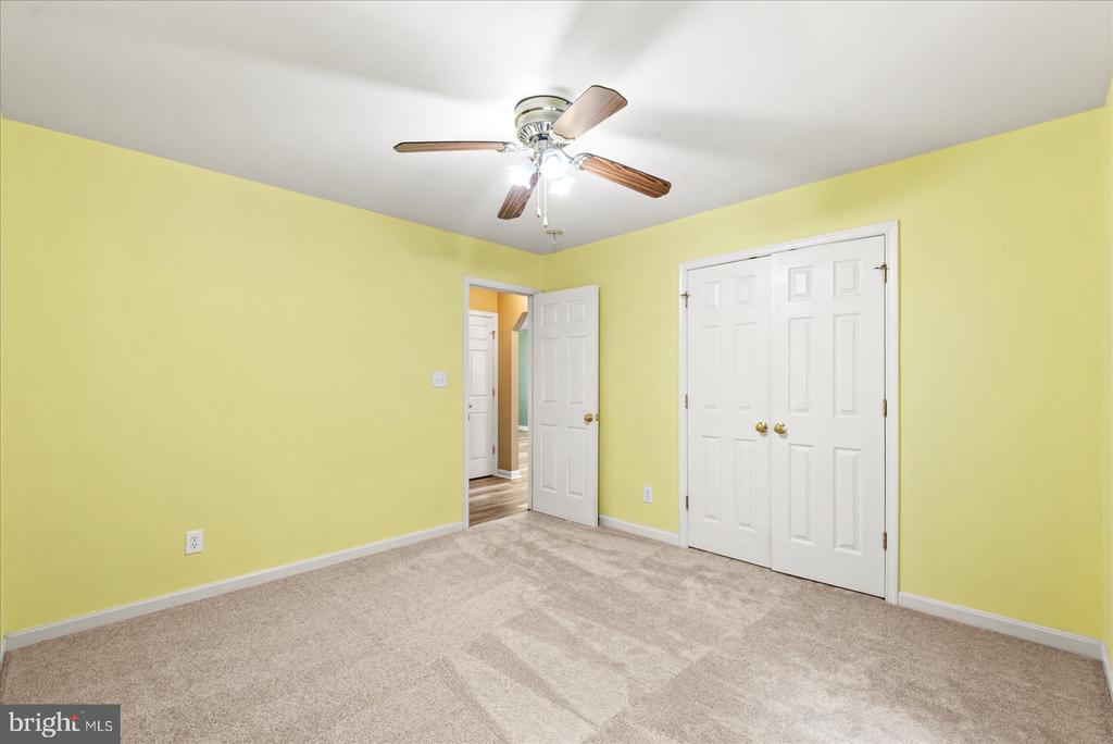 220 CREEKSIDE DR, LOCUST GROVE, Virginia 22508, 3 Bedrooms Bedrooms, ,2 BathroomsBathrooms,Residential,220 CREEKSIDE DR,VAOR2013944 MLS # VAOR2013944