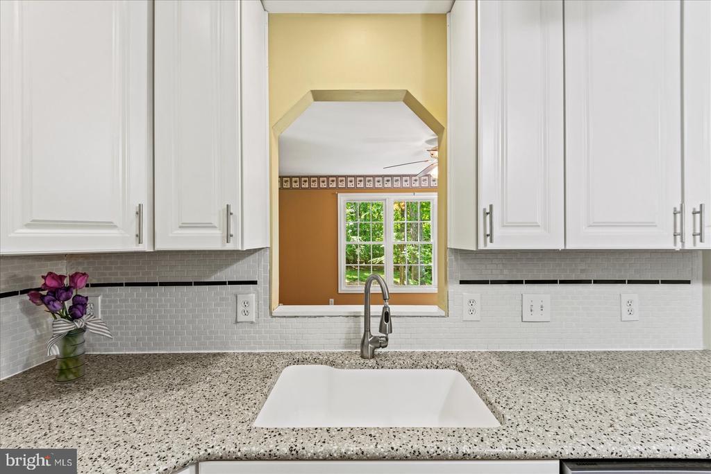 220 CREEKSIDE DR, LOCUST GROVE, Virginia 22508, 3 Bedrooms Bedrooms, ,2 BathroomsBathrooms,Residential,220 CREEKSIDE DR,VAOR2013944 MLS # VAOR2013944