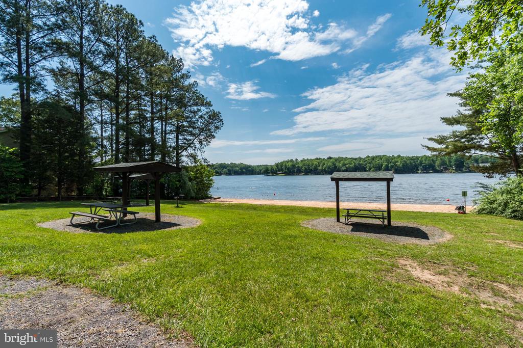 220 CREEKSIDE DR, LOCUST GROVE, Virginia 22508, 3 Bedrooms Bedrooms, ,2 BathroomsBathrooms,Residential,220 CREEKSIDE DR,VAOR2013944 MLS # VAOR2013944