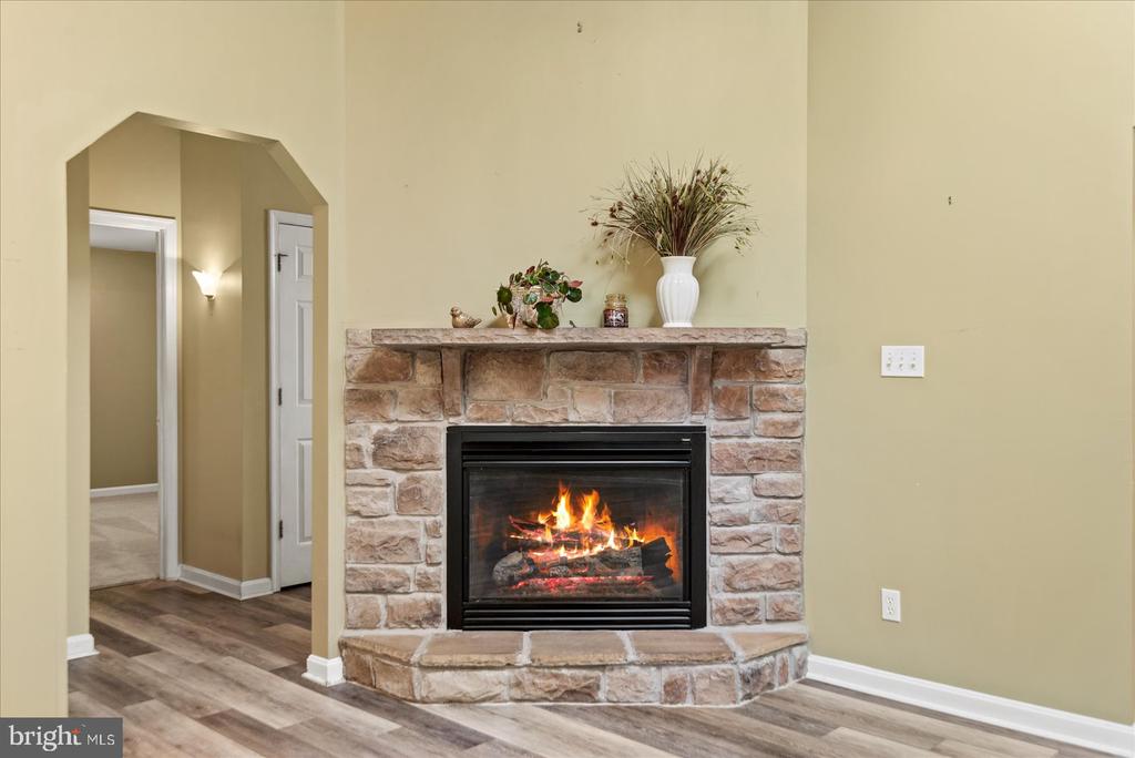 220 CREEKSIDE DR, LOCUST GROVE, Virginia 22508, 3 Bedrooms Bedrooms, ,2 BathroomsBathrooms,Residential,220 CREEKSIDE DR,VAOR2013944 MLS # VAOR2013944