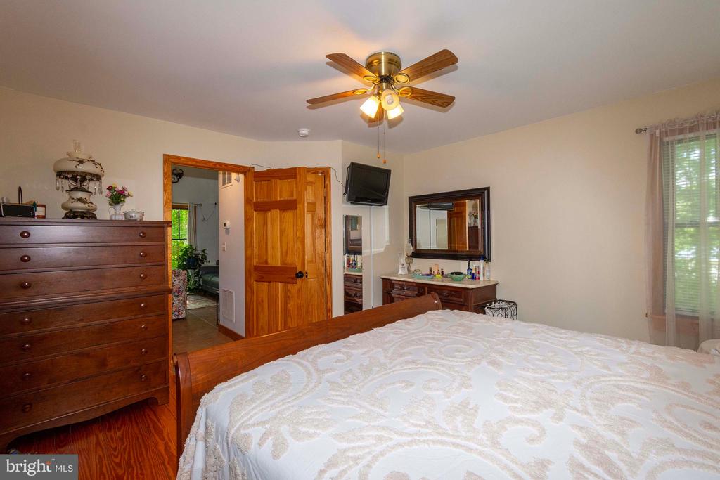 5060 RIDGEVIEW RD, REVA, Virginia 22735, 1 Bedroom Bedrooms, ,1 BathroomBathrooms,Residential,5060 RIDGEVIEW RD,VAMA2002720 MLS # VAMA2002720 5060 RIDGEVIEW RD, REVA, Virginia 22735, 1 Bedroom Bedrooms, ,1 BathroomBathrooms,Residential,5060 RIDGEVIEW RD,VAMA2002720 MLS # VAMA2002720