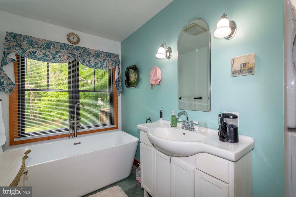 5060 RIDGEVIEW RD, REVA, Virginia 22735, 1 Bedroom Bedrooms, ,1 BathroomBathrooms,Residential,5060 RIDGEVIEW RD,VAMA2002720 MLS # VAMA2002720 5060 RIDGEVIEW RD, REVA, Virginia 22735, 1 Bedroom Bedrooms, ,1 BathroomBathrooms,Residential,5060 RIDGEVIEW RD,VAMA2002720 MLS # VAMA2002720