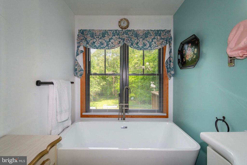 5060 RIDGEVIEW RD, REVA, Virginia 22735, 1 Bedroom Bedrooms, ,1 BathroomBathrooms,Residential,5060 RIDGEVIEW RD,VAMA2002720 MLS # VAMA2002720 5060 RIDGEVIEW RD, REVA, Virginia 22735, 1 Bedroom Bedrooms, ,1 BathroomBathrooms,Residential,5060 RIDGEVIEW RD,VAMA2002720 MLS # VAMA2002720