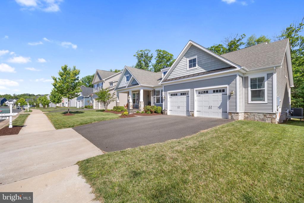 4853 POINT RD, WARRENTON, Virginia 20187, 4 Bedrooms Bedrooms, ,3 BathroomsBathrooms,Residential,4853 POINT RD,VAFQ2021756 MLS # VAFQ2021756