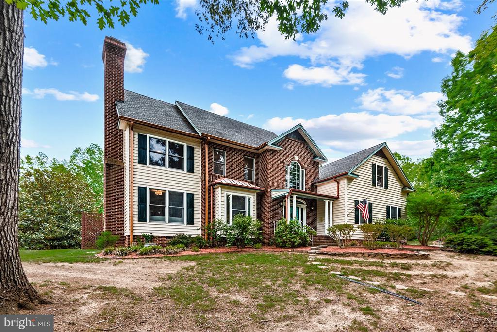 9007 JUDICIARY DR, SPOTSYLVANIA, Virginia 22553, 4 Bedrooms Bedrooms, ,2 BathroomsBathrooms,Residential,9007 JUDICIARY DR,VASP2041464 MLS # VASP2041464