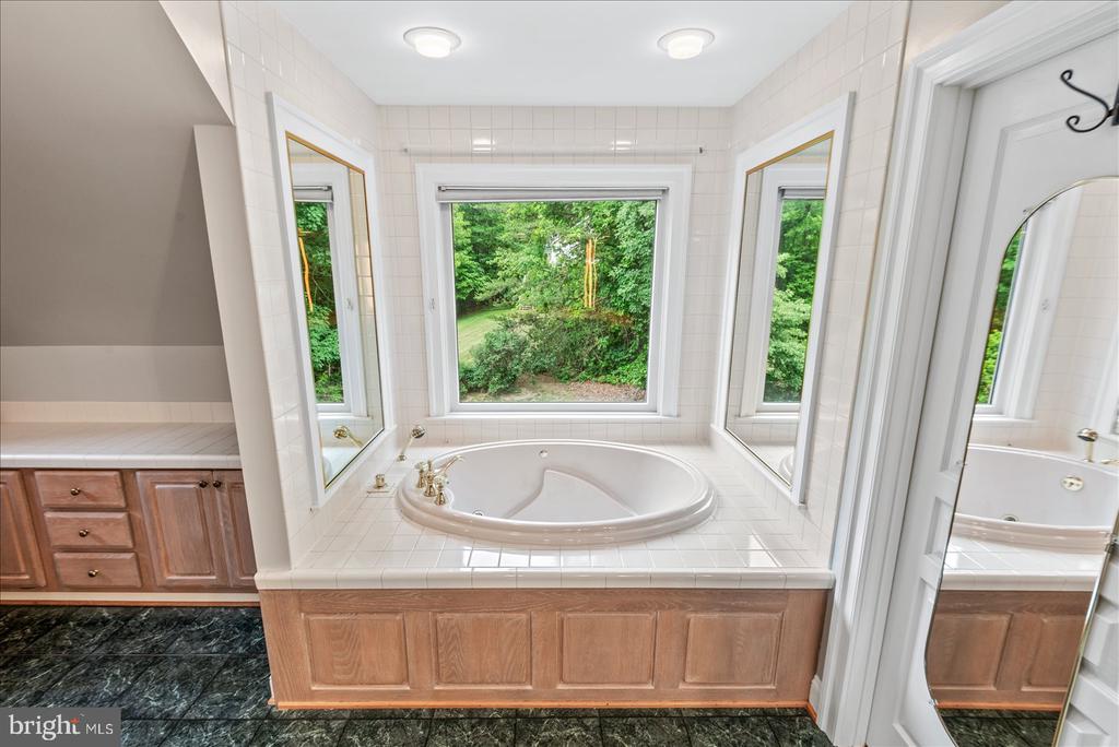 9007 JUDICIARY DR, SPOTSYLVANIA, Virginia 22553, 4 Bedrooms Bedrooms, ,2 BathroomsBathrooms,Residential,9007 JUDICIARY DR,VASP2041464 MLS # VASP2041464