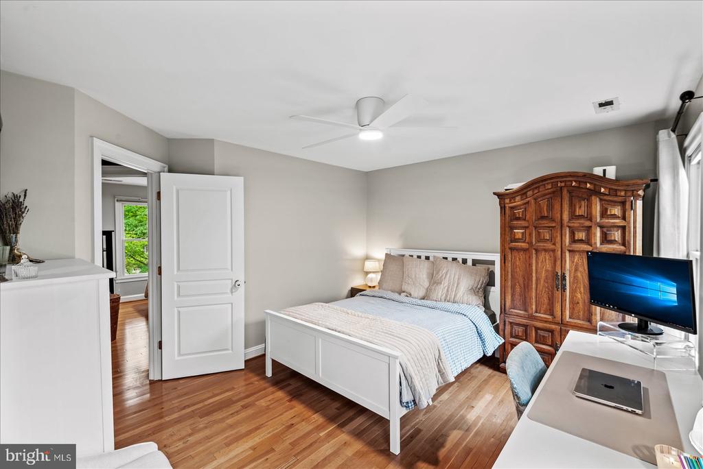 9007 JUDICIARY DR, SPOTSYLVANIA, Virginia 22553, 4 Bedrooms Bedrooms, ,2 BathroomsBathrooms,Residential,9007 JUDICIARY DR,VASP2041464 MLS # VASP2041464