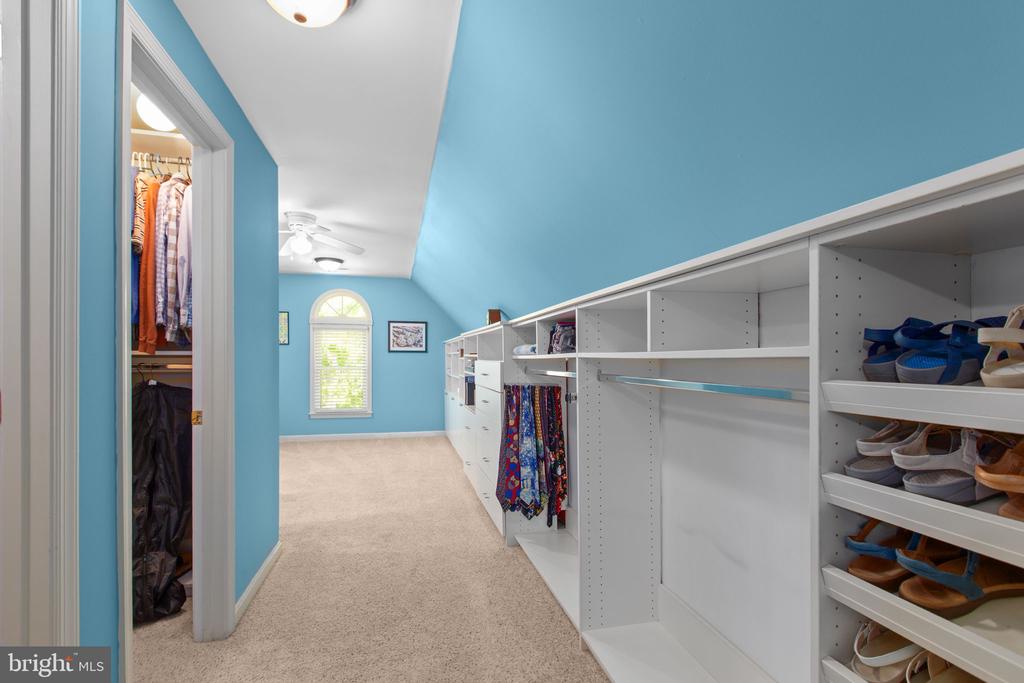 7931 GOLD LEAF CIR, SPOTSYLVANIA, Virginia 22551, 5 Bedrooms Bedrooms, ,3 BathroomsBathrooms,Residential,7931 GOLD LEAF CIR,VASP2040680 MLS # VASP2040680 7931 GOLD LEAF CIR, SPOTSYLVANIA, Virginia 22551, 5 Bedrooms Bedrooms, ,3 BathroomsBathrooms,Residential,7931 GOLD LEAF CIR,VASP2040680 MLS # VASP2040680