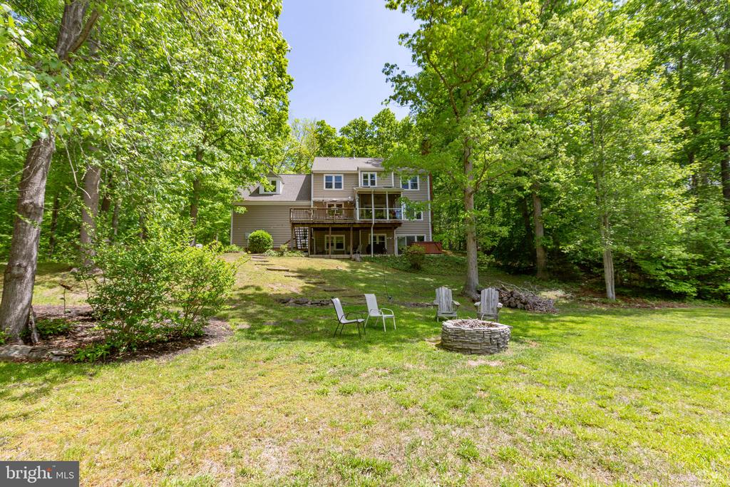 7931 GOLD LEAF CIR, SPOTSYLVANIA, Virginia 22551, 5 Bedrooms Bedrooms, ,3 BathroomsBathrooms,Residential,7931 GOLD LEAF CIR,VASP2040680 MLS # VASP2040680 7931 GOLD LEAF CIR, SPOTSYLVANIA, Virginia 22551, 5 Bedrooms Bedrooms, ,3 BathroomsBathrooms,Residential,7931 GOLD LEAF CIR,VASP2040680 MLS # VASP2040680