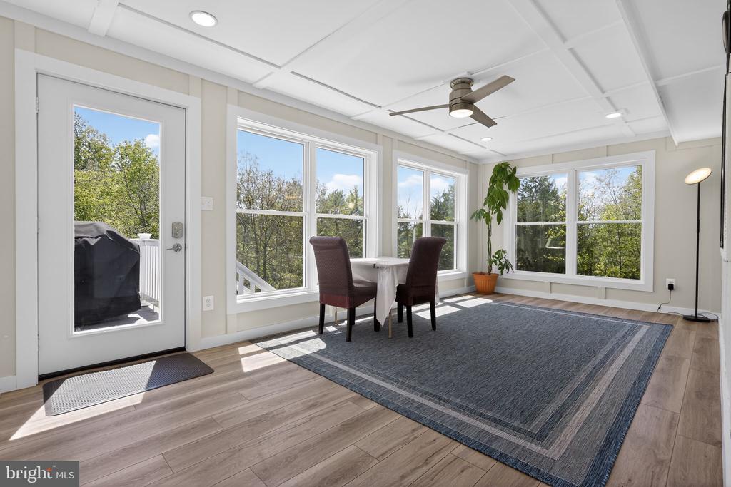 8427 SPRINGS WAY PL, WARRENTON, Virginia 20186, 3 Bedrooms Bedrooms, ,3 BathroomsBathrooms,Residential,8427 SPRINGS WAY PL,VAFQ2021688 MLS # VAFQ2021688