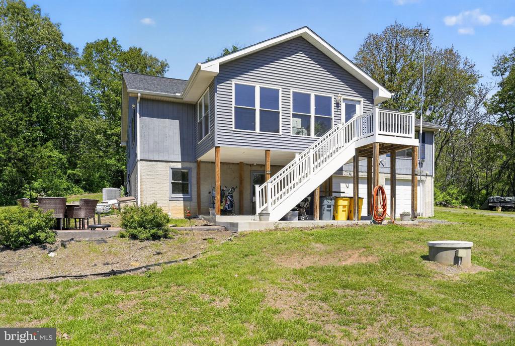 8427 SPRINGS WAY PL, WARRENTON, Virginia 20186, 3 Bedrooms Bedrooms, ,3 BathroomsBathrooms,Residential,8427 SPRINGS WAY PL,VAFQ2021688 MLS # VAFQ2021688