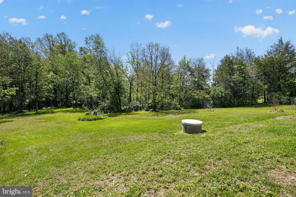 8427 SPRINGS WAY PL, WARRENTON, Virginia 20186, 3 Bedrooms Bedrooms, ,3 BathroomsBathrooms,Residential,8427 SPRINGS WAY PL,VAFQ2021688 MLS # VAFQ2021688