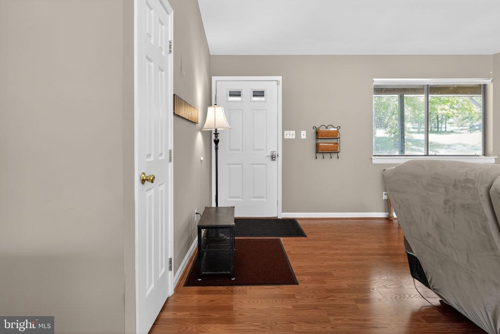 8427 SPRINGS WAY PL, WARRENTON, Virginia 20186, 3 Bedrooms Bedrooms, ,3 BathroomsBathrooms,Residential,8427 SPRINGS WAY PL,VAFQ2021688 MLS # VAFQ2021688