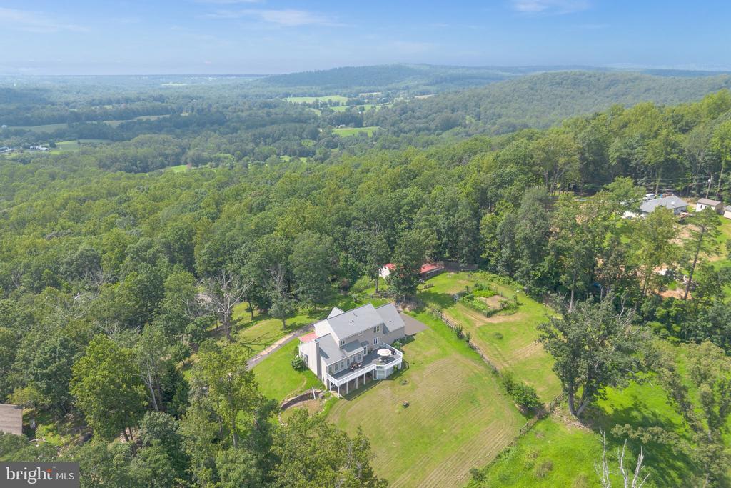 6229 ENON SCHOOL RD, MARSHALL, Virginia 20115, 4 Bedrooms Bedrooms, ,5 BathroomsBathrooms,Residential,6229 ENON SCHOOL RD,VAFQ2021894 MLS # VAFQ2021894 6229 ENON SCHOOL RD, MARSHALL, Virginia 20115, 4 Bedrooms Bedrooms, ,5 BathroomsBathrooms,Residential,6229 ENON SCHOOL RD,VAFQ2021894 MLS # VAFQ2021894