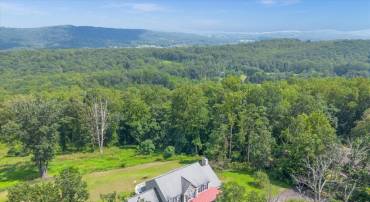 6229 ENON SCHOOL RD, MARSHALL, Virginia 20115, 4 Bedrooms Bedrooms, ,5 BathroomsBathrooms,Residential,6229 ENON SCHOOL RD,VAFQ2021894 MLS # VAFQ2021894