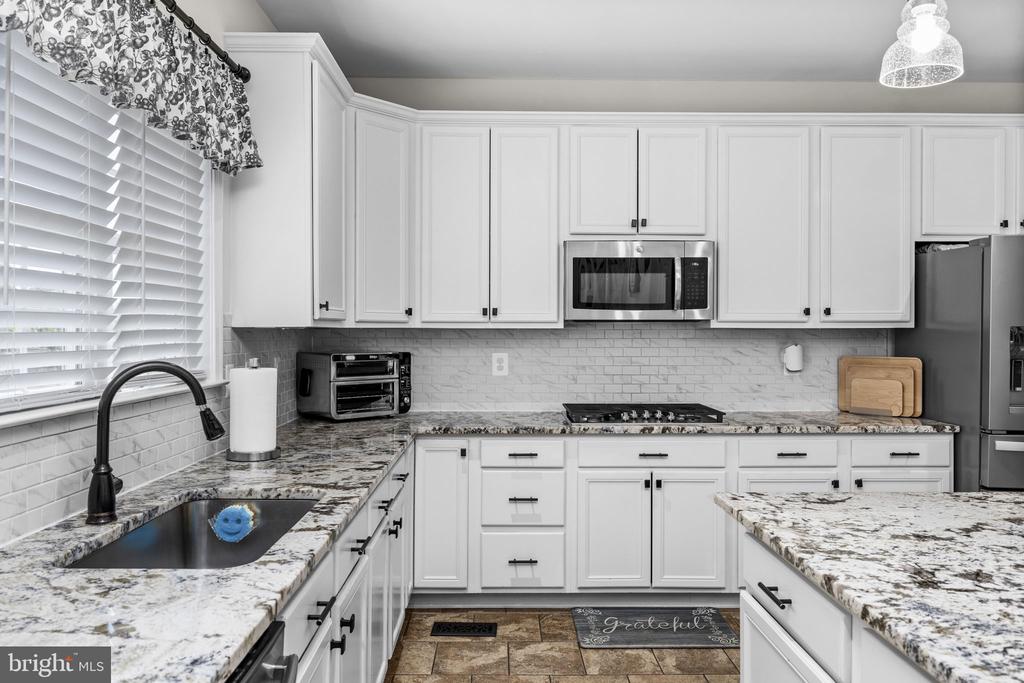 10307 ANTIETAM CT, FREDERICKSBURG, Virginia 22408, 6 Bedrooms Bedrooms, ,4 BathroomsBathrooms,Residential,10307 ANTIETAM CT,VASP2041410 MLS # VASP2041410