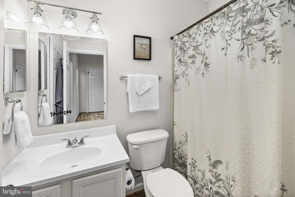 10307 ANTIETAM CT, FREDERICKSBURG, Virginia 22408, 6 Bedrooms Bedrooms, ,4 BathroomsBathrooms,Residential,10307 ANTIETAM CT,VASP2041410 MLS # VASP2041410