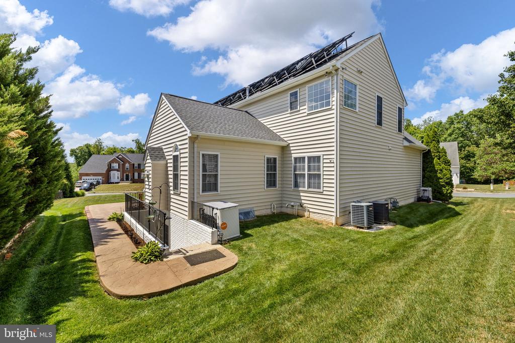 10307 ANTIETAM CT, FREDERICKSBURG, Virginia 22408, 6 Bedrooms Bedrooms, ,4 BathroomsBathrooms,Residential,10307 ANTIETAM CT,VASP2041410 MLS # VASP2041410