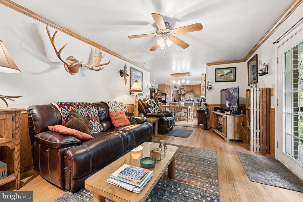 5099 COURTNEYS CORNER RD, SUMERDUCK, Virginia 22742, 4 Bedrooms Bedrooms, ,3 BathroomsBathrooms,Residential,5099 COURTNEYS CORNER RD,VAFQ2021898 MLS # VAFQ2021898