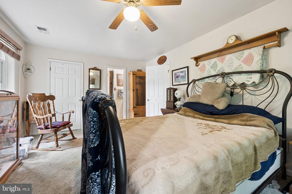 5099 COURTNEYS CORNER RD, SUMERDUCK, Virginia 22742, 4 Bedrooms Bedrooms, ,3 BathroomsBathrooms,Residential,5099 COURTNEYS CORNER RD,VAFQ2021898 MLS # VAFQ2021898