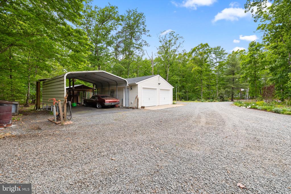 5099 COURTNEYS CORNER RD, SUMERDUCK, Virginia 22742, 4 Bedrooms Bedrooms, ,3 BathroomsBathrooms,Residential,5099 COURTNEYS CORNER RD,VAFQ2021898 MLS # VAFQ2021898