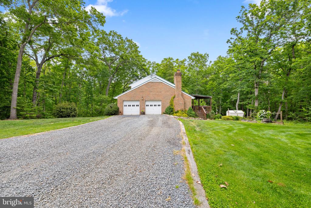 5099 COURTNEYS CORNER RD, SUMERDUCK, Virginia 22742, 4 Bedrooms Bedrooms, ,3 BathroomsBathrooms,Residential,5099 COURTNEYS CORNER RD,VAFQ2021898 MLS # VAFQ2021898