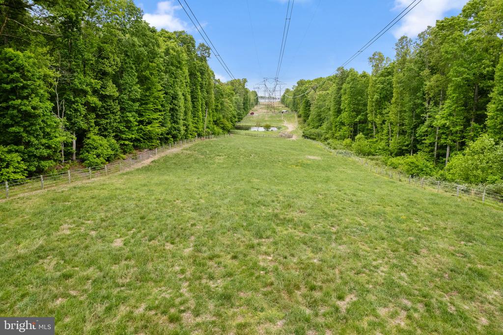 5099 COURTNEYS CORNER RD, SUMERDUCK, Virginia 22742, 4 Bedrooms Bedrooms, ,3 BathroomsBathrooms,Residential,5099 COURTNEYS CORNER RD,VAFQ2021898 MLS # VAFQ2021898