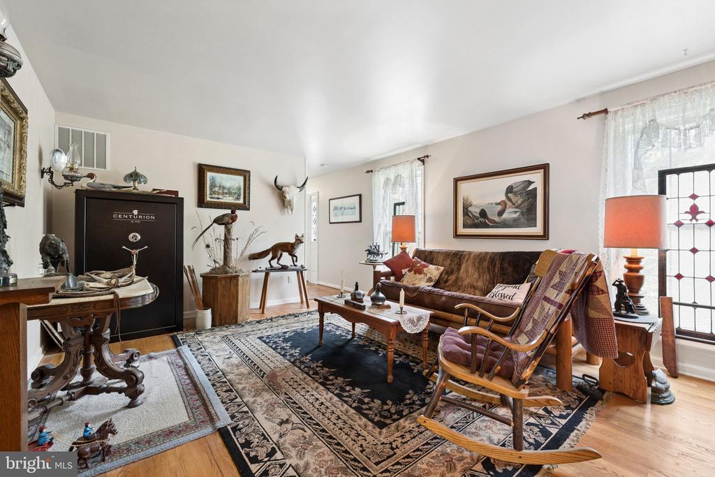 5099 COURTNEYS CORNER RD, SUMERDUCK, Virginia 22742, 4 Bedrooms Bedrooms, ,3 BathroomsBathrooms,Residential,5099 COURTNEYS CORNER RD,VAFQ2021898 MLS # VAFQ2021898