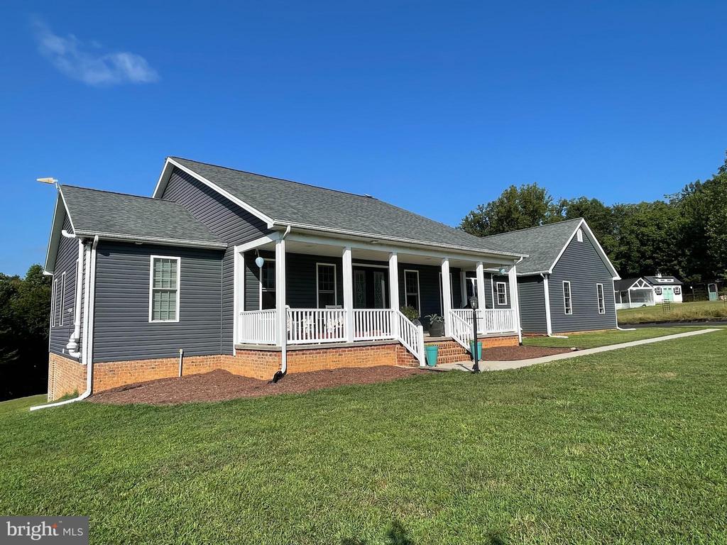 1225 MIDDLE RIVER RD, STANARDSVILLE, Virginia 22973, 6 Bedrooms Bedrooms, ,5 BathroomsBathrooms,Residential,1225 MIDDLE RIVER RD,VAGR2000858 MLS # VAGR2000858 1225 MIDDLE RIVER RD, STANARDSVILLE, Virginia 22973, 6 Bedrooms Bedrooms, ,5 BathroomsBathrooms,Residential,1225 MIDDLE RIVER RD,VAGR2000858 MLS # VAGR2000858