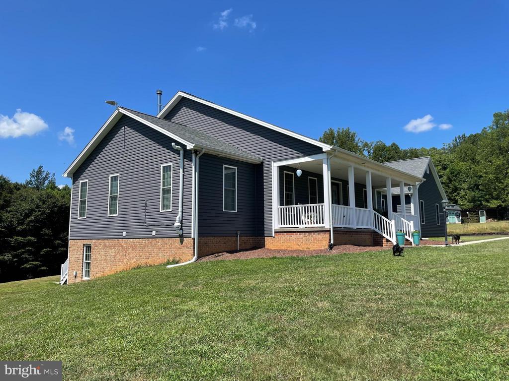 1225 MIDDLE RIVER RD, STANARDSVILLE, Virginia 22973, 6 Bedrooms Bedrooms, ,5 BathroomsBathrooms,Residential,1225 MIDDLE RIVER RD,VAGR2000858 MLS # VAGR2000858 1225 MIDDLE RIVER RD, STANARDSVILLE, Virginia 22973, 6 Bedrooms Bedrooms, ,5 BathroomsBathrooms,Residential,1225 MIDDLE RIVER RD,VAGR2000858 MLS # VAGR2000858