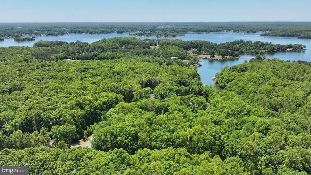 12008 SYCAMORE SHOALS DR, BUMPASS, Virginia 23024, 3 Bedrooms Bedrooms, ,3 BathroomsBathrooms,Residential,12008 SYCAMORE SHOALS DR,VASP2041650 MLS # VASP2041650