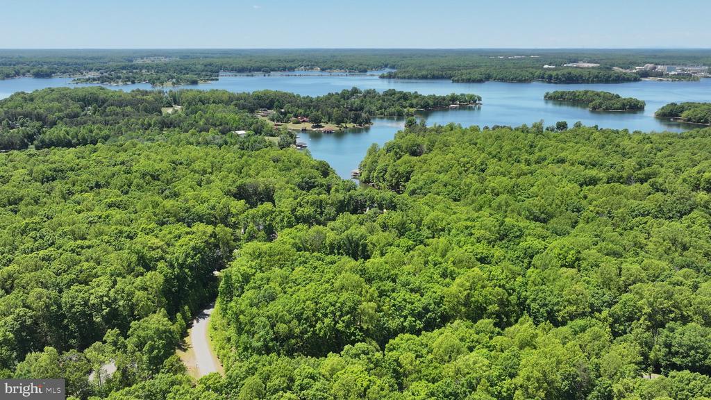 12008 SYCAMORE SHOALS DR, BUMPASS, Virginia 23024, 3 Bedrooms Bedrooms, ,3 BathroomsBathrooms,Residential,12008 SYCAMORE SHOALS DR,VASP2041650 MLS # VASP2041650