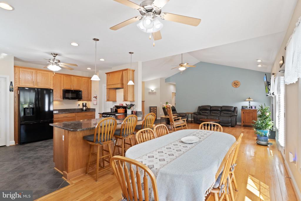 9387 BLACKBIRD LOOP, CULPEPER, Virginia 22701, 3 Bedrooms Bedrooms, ,2 BathroomsBathrooms,Residential,9387 BLACKBIRD LOOP,VACU2012896 MLS # VACU2012896