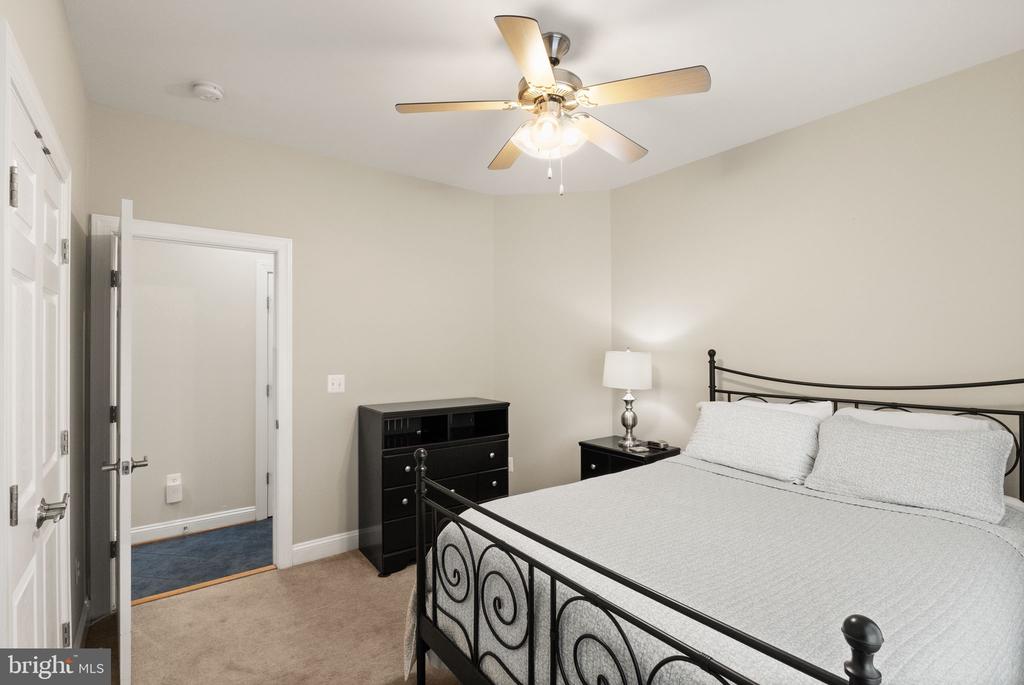 9387 BLACKBIRD LOOP, CULPEPER, Virginia 22701, 3 Bedrooms Bedrooms, ,2 BathroomsBathrooms,Residential,9387 BLACKBIRD LOOP,VACU2012896 MLS # VACU2012896