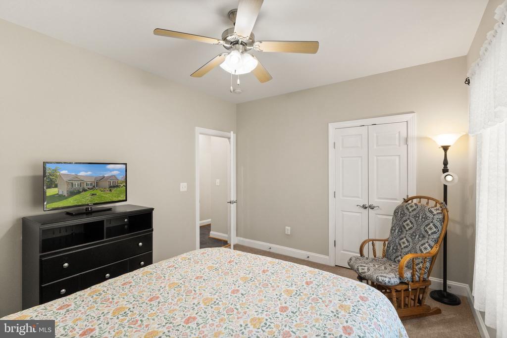 9387 BLACKBIRD LOOP, CULPEPER, Virginia 22701, 3 Bedrooms Bedrooms, ,2 BathroomsBathrooms,Residential,9387 BLACKBIRD LOOP,VACU2012896 MLS # VACU2012896