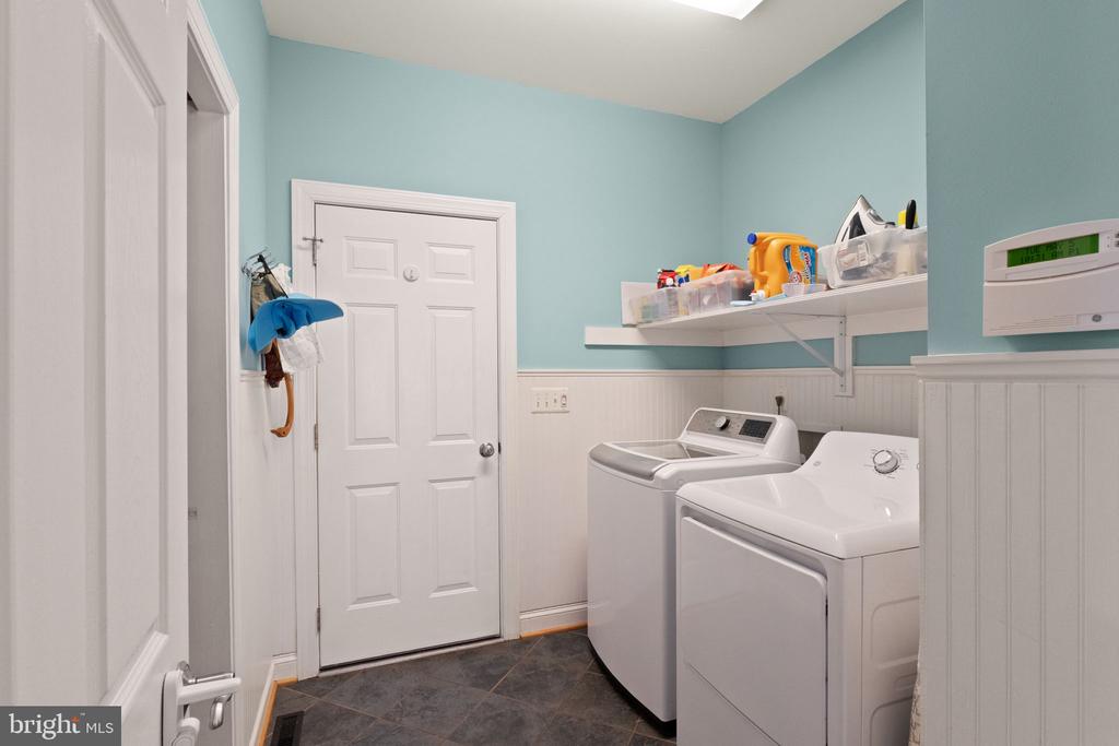 9387 BLACKBIRD LOOP, CULPEPER, Virginia 22701, 3 Bedrooms Bedrooms, ,2 BathroomsBathrooms,Residential,9387 BLACKBIRD LOOP,VACU2012896 MLS # VACU2012896