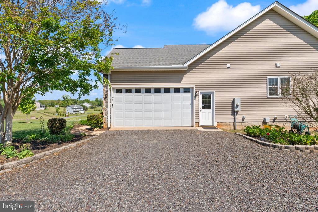9387 BLACKBIRD LOOP, CULPEPER, Virginia 22701, 3 Bedrooms Bedrooms, ,2 BathroomsBathrooms,Residential,9387 BLACKBIRD LOOP,VACU2012896 MLS # VACU2012896