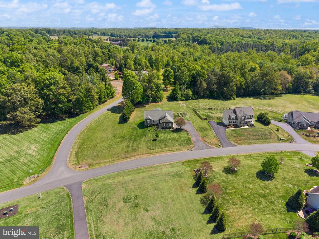 9387 BLACKBIRD LOOP, CULPEPER, Virginia 22701, 3 Bedrooms Bedrooms, ,2 BathroomsBathrooms,Residential,9387 BLACKBIRD LOOP,VACU2012896 MLS # VACU2012896